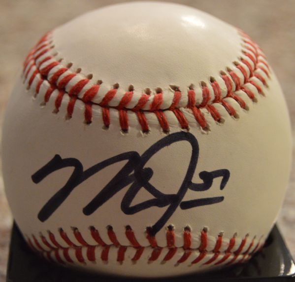 MIKE TROUT SIGNED OML BASEBALL