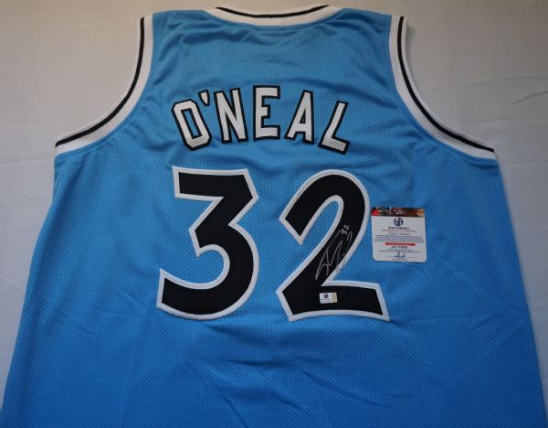 SHAQUILLE O'NEAL SIGNED ORLANDO MAGIC JERSEY