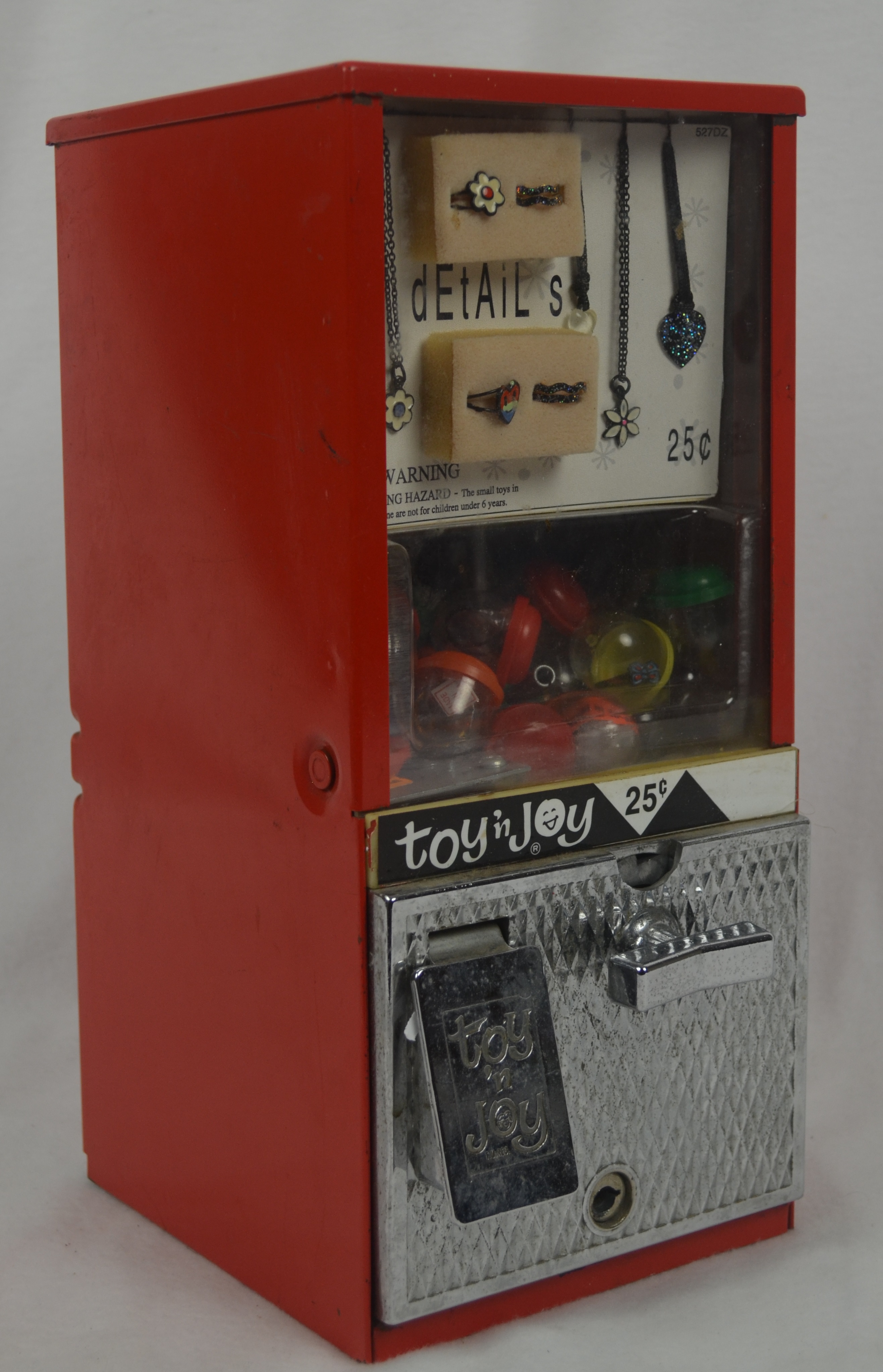 Lot Detail - VINTAGE TOY 'N JOY GUMBALL VENDING MACHINE