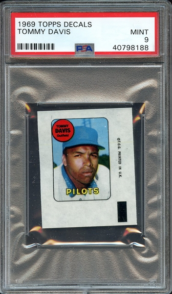 1969 TOPPS DECALS TOMMY DAVIS MINT PSA 9