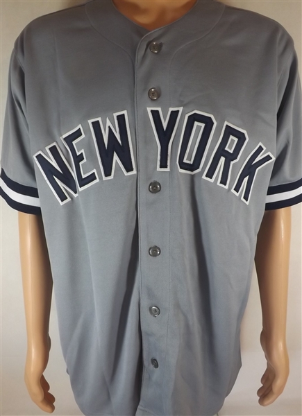 MASAHIRO TANAKA SIGNED YANKEES JERSEY COA